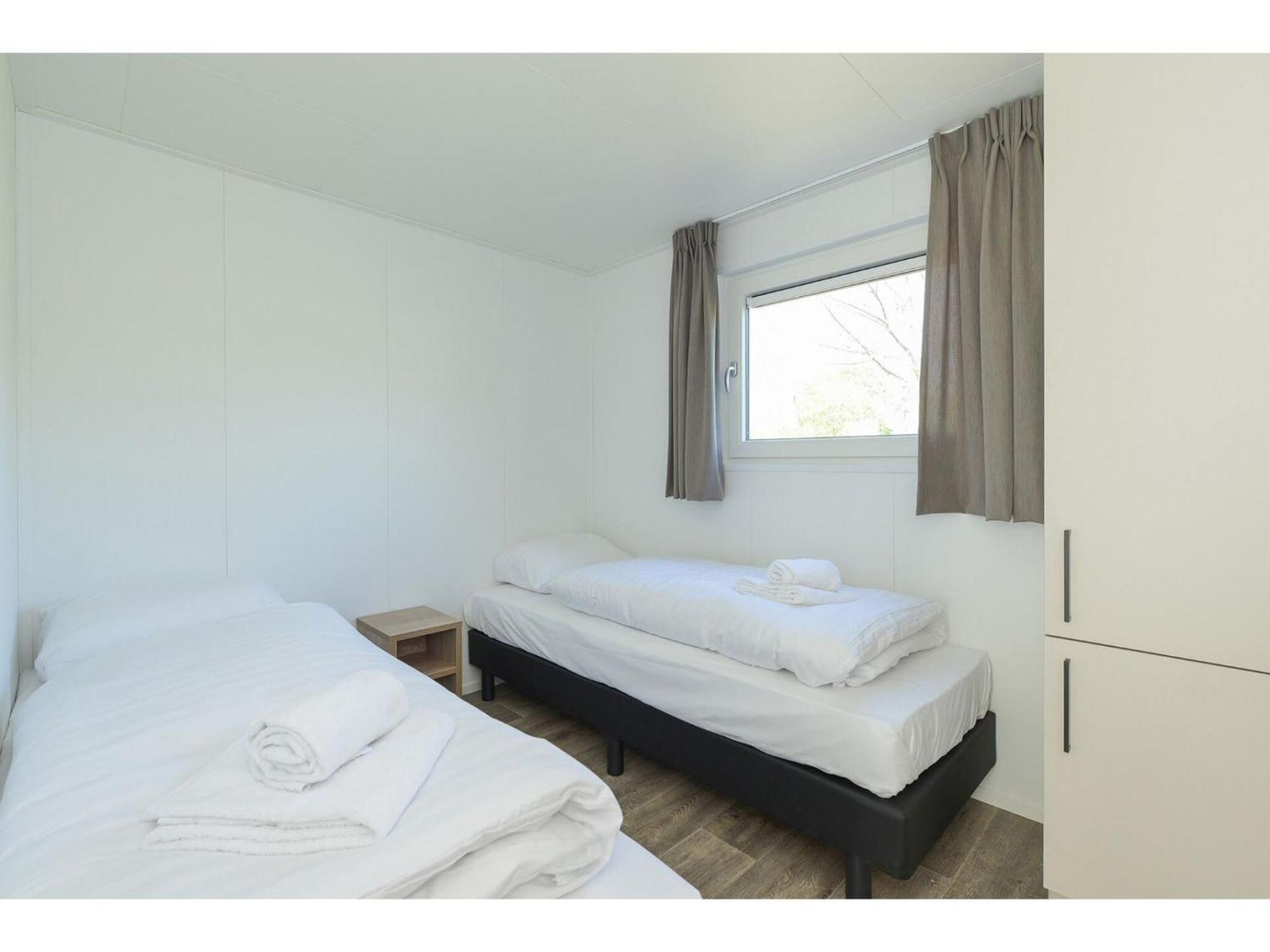 Brand New Chalets At 10 Minutes From The Oosterschelde Heinkenszand 外观 照片